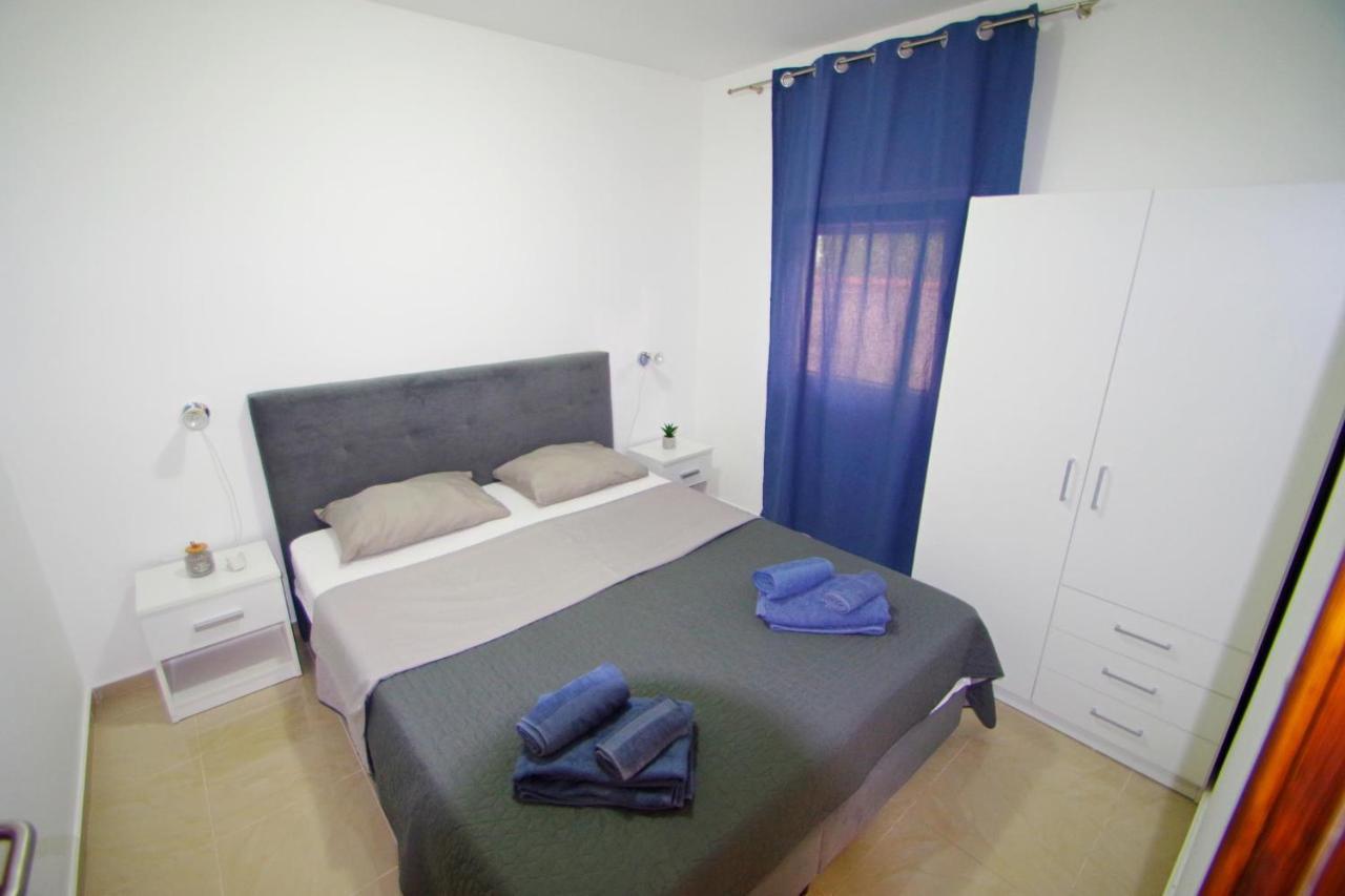 Apartment Pineta In Village Valbandon Exterior photo